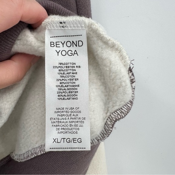 Beyond Yoga Woodland Colorblock Line It Up Sweatshirt Size XL - Picture 10 of 11